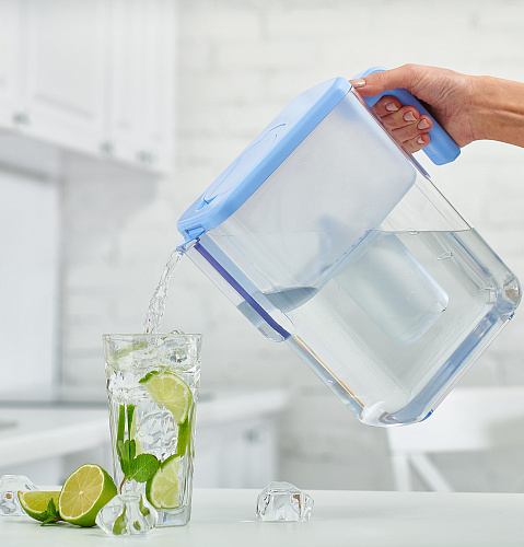Ecosoft Filtrační konvice na vodu Ecosoft Slim 3,5 l