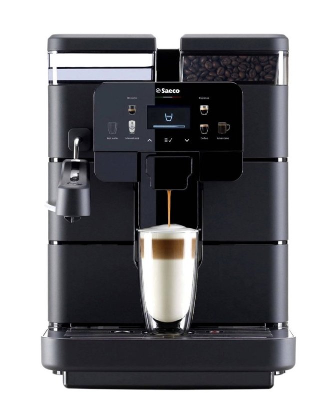 Royal Plus bílé pozadí 1