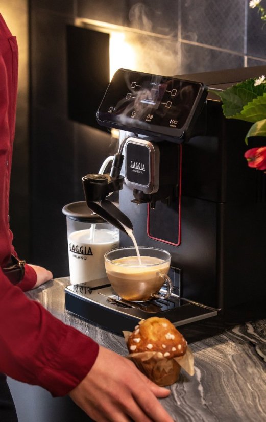 MMILK CAFFEAULAIT 3 IMG 3719a
